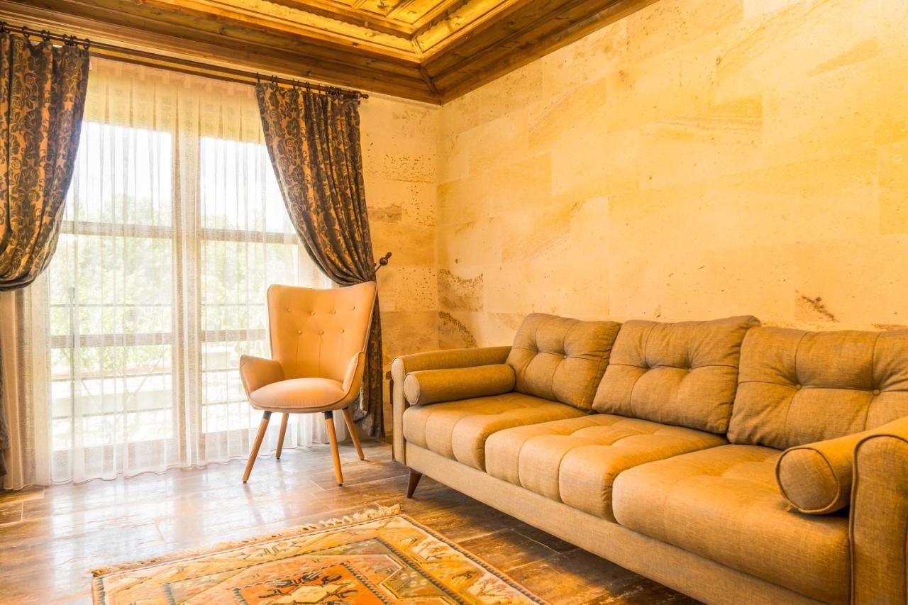 Flavia Cappadocia Hotel Uchisar Exterior photo