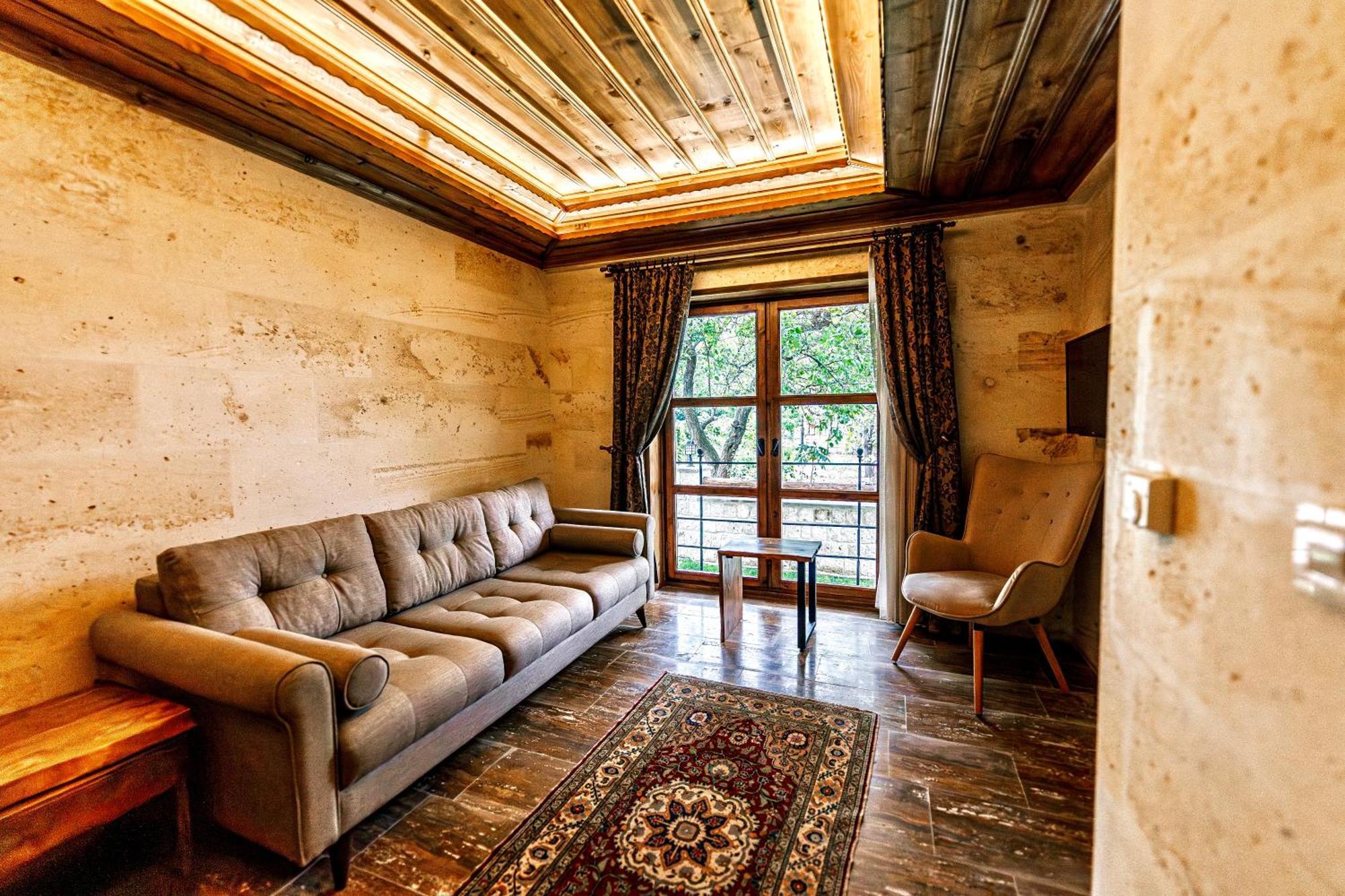 Flavia Cappadocia Hotel Uchisar Exterior photo
